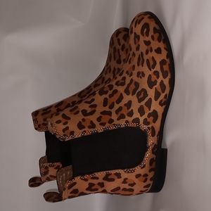 Leopard Animal Print Ankle Boots Booties Size 6 1/2